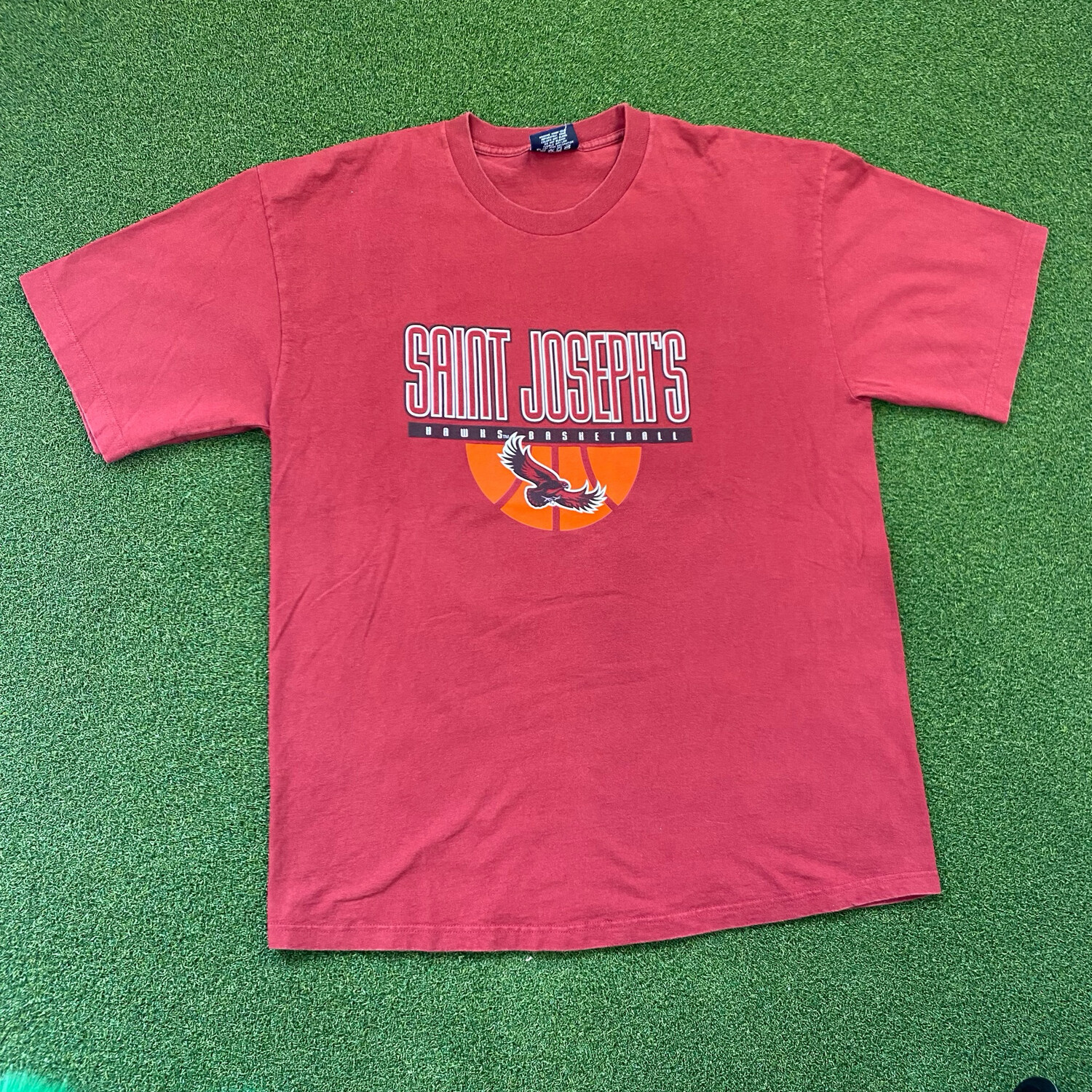 Saint Joseph&#39;s Basketball Vintage Tee