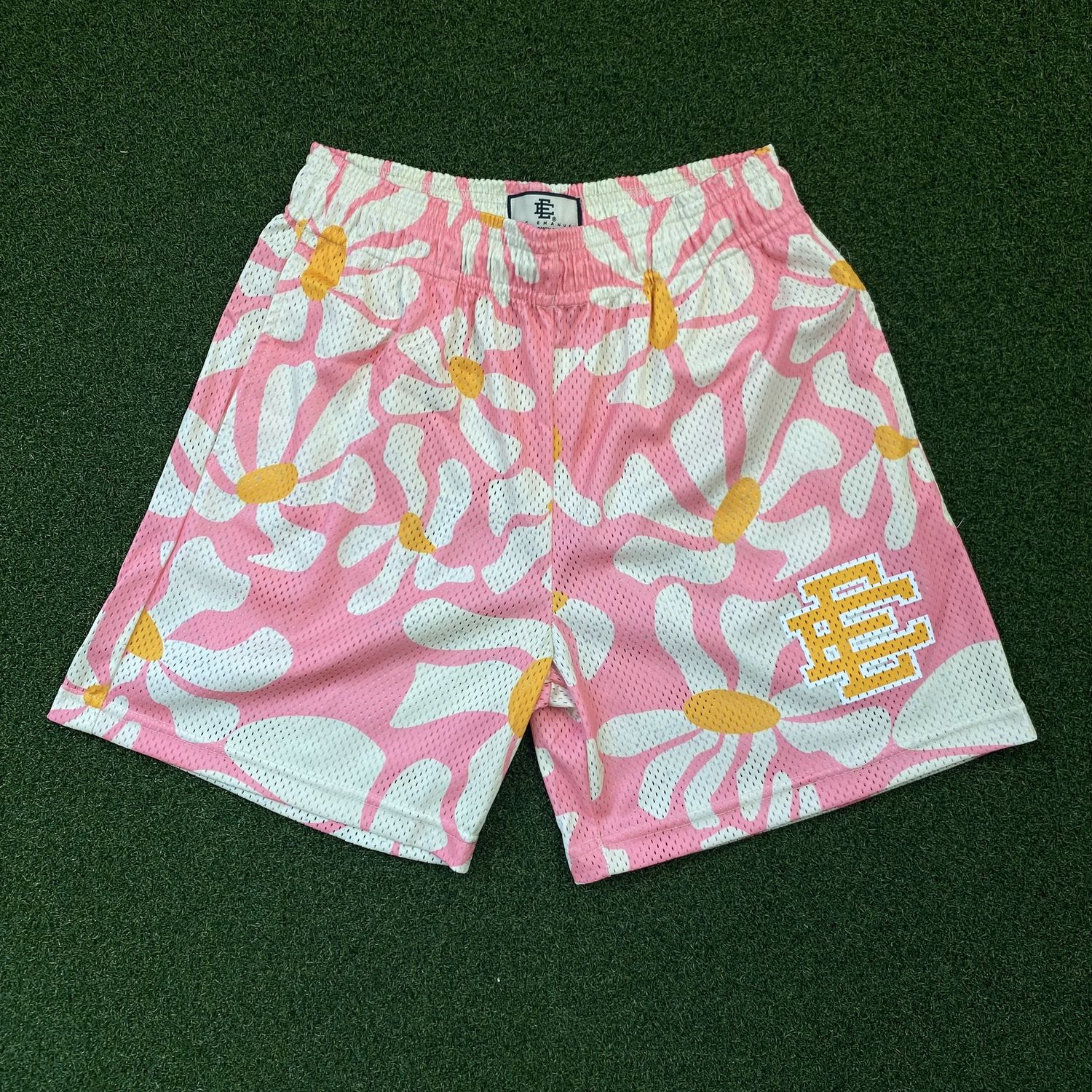 EE Shorts (Pink/Daisies)