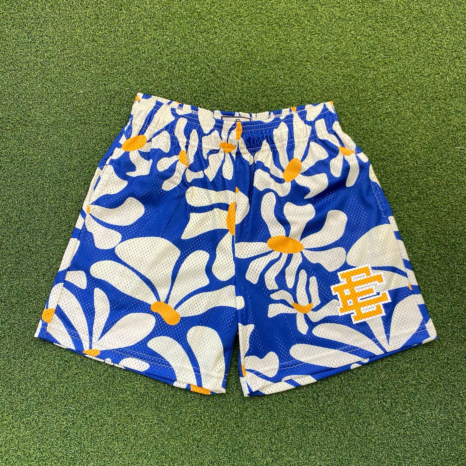 EE Shorts (Blue/Daisies)