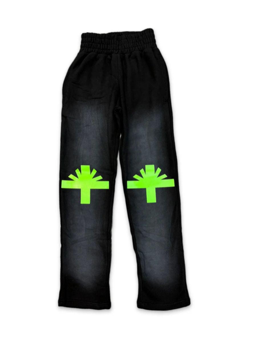 VERTABRAE Knee Logo Sweatpants Washed Black/Neon Green