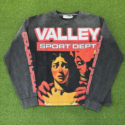 Vale Devils Advocate Longsleeve Tee