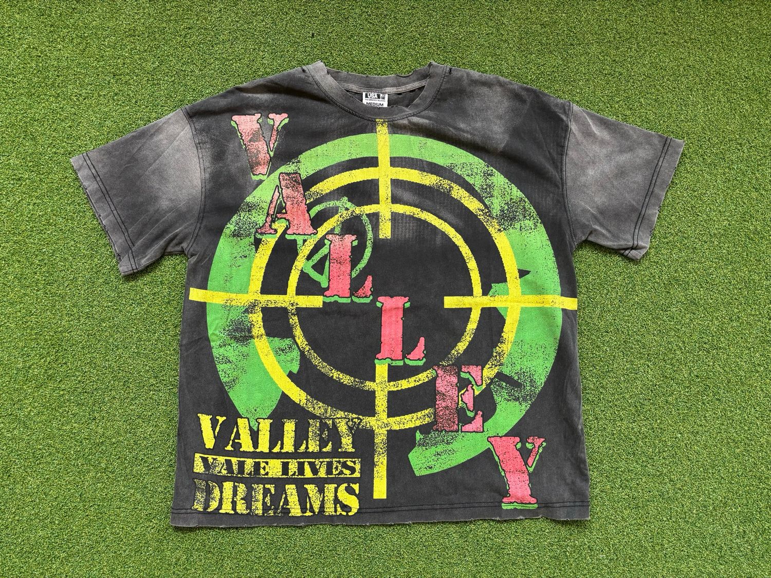Vale Target Black Tee