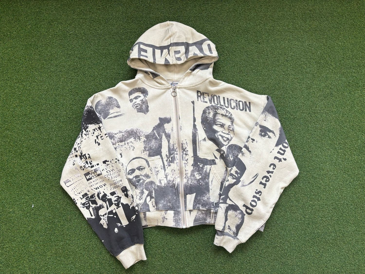 Vale Monument Zip Up