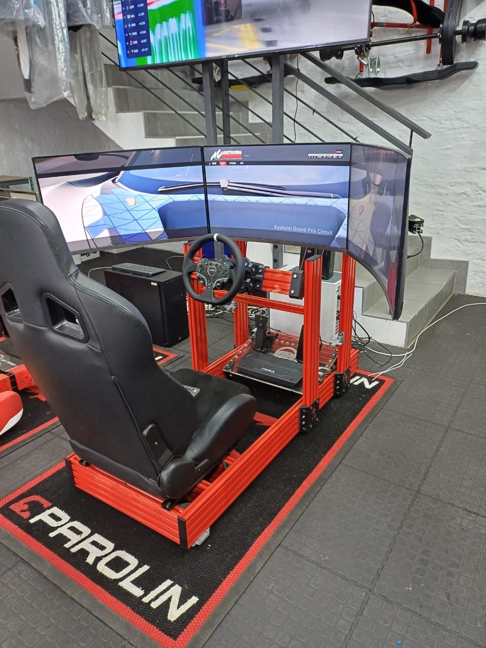 Universal Karting SIM Rig Three Screen
