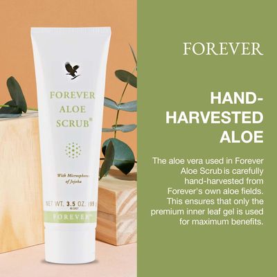 Forever, FOREVER ALOE SCRUB, Natural Exfoliator For The Face &amp; Body - 3.5 oz. (99 g)