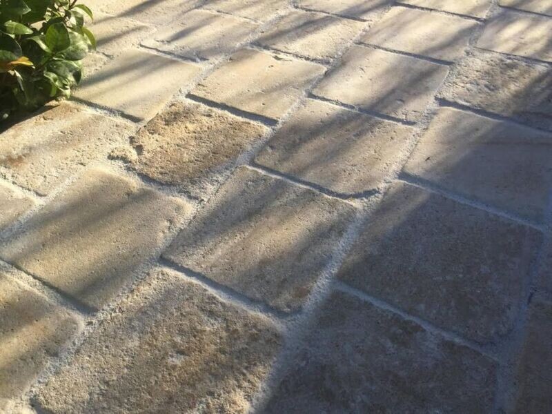 PAVÉ ANTICA © 3cm DORÉ 15x15cm Prix TTC / m²