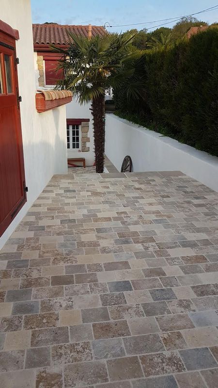 PAVÉ ANTICA © GRIS 1,5cm Bande 15cm Prix TTC / m²