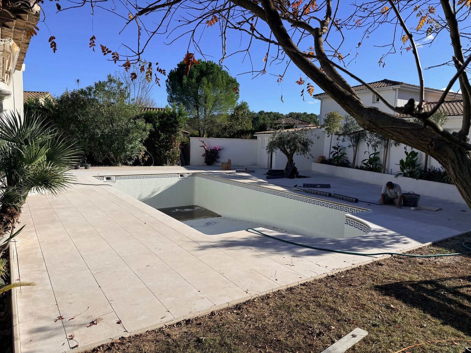 WHITE STONE – thickness 2 cm Price per m² WHITE STONE – thickness 2 cm Price per m²