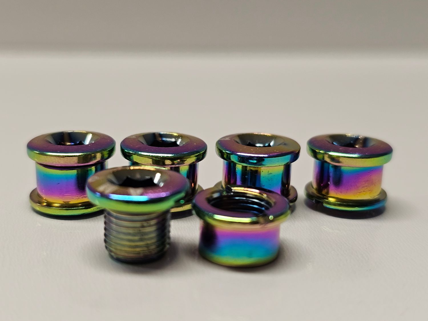​AMP Chainring Bolts – 4.5mm (Jet Fuel Finish)