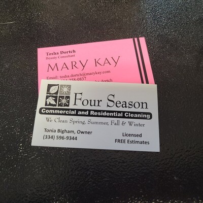 Basic Black &amp; White Business Cards - Same Day Printing Available