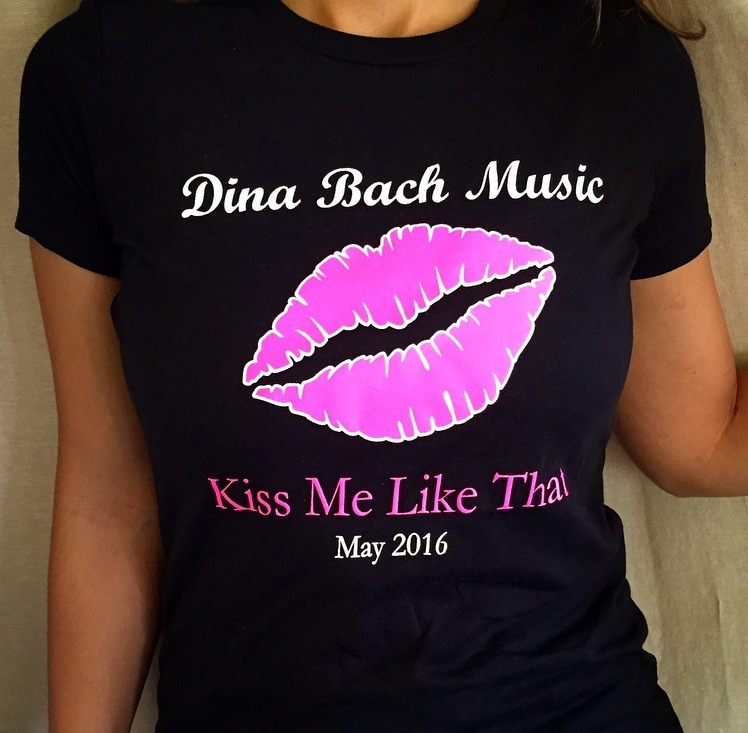 "Kiss Me Like That" Women's T-Shirt