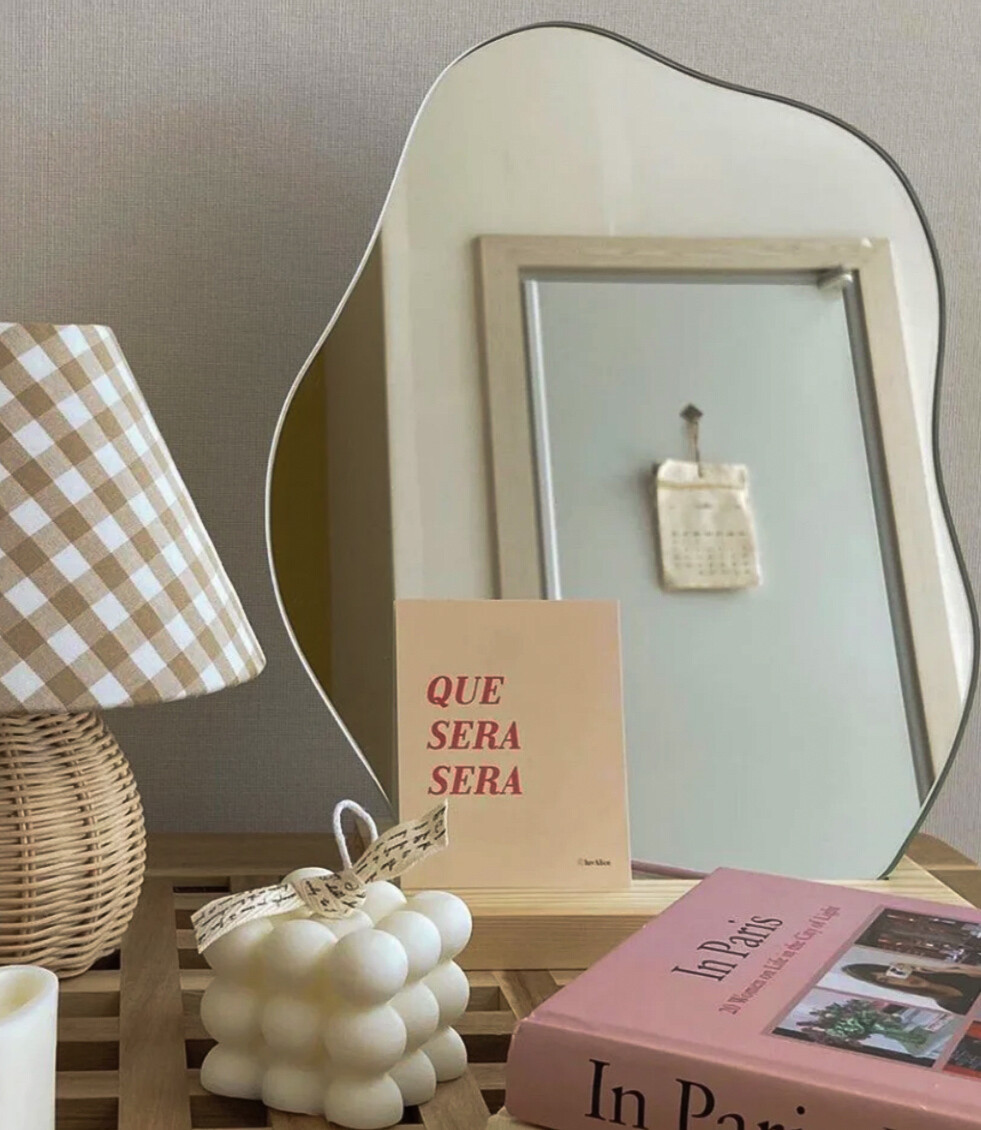 Irregular Mirror