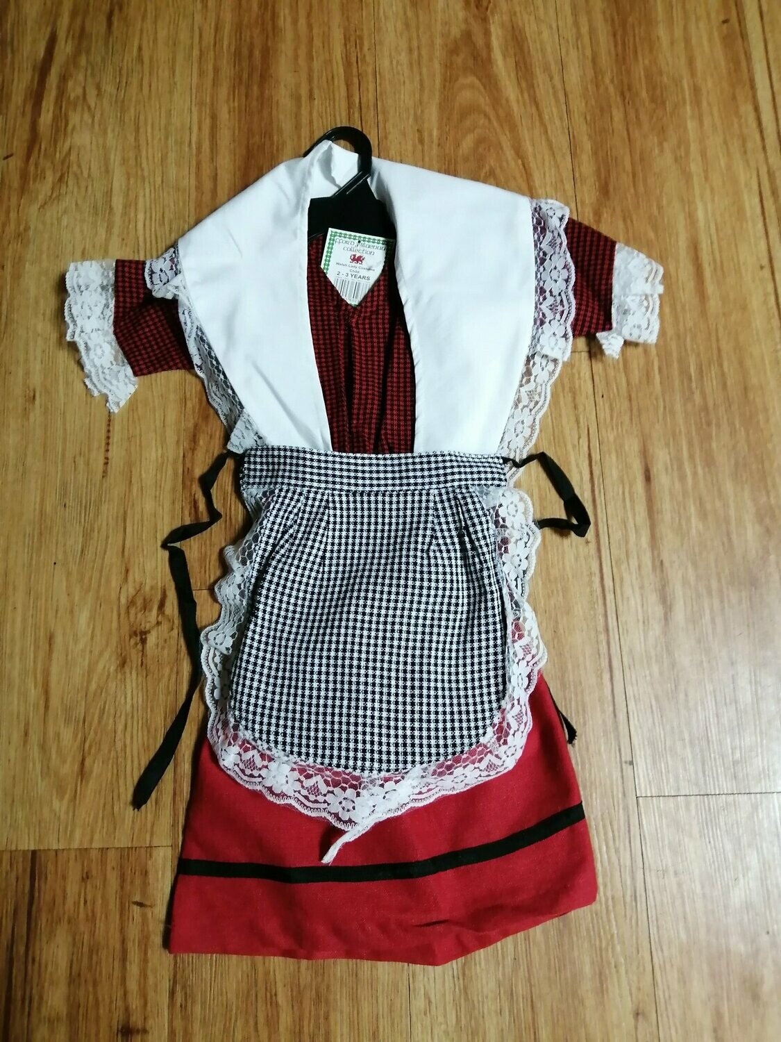 Welsh Costume (Style #2) Up to 5 years, Size: 6-12 Months