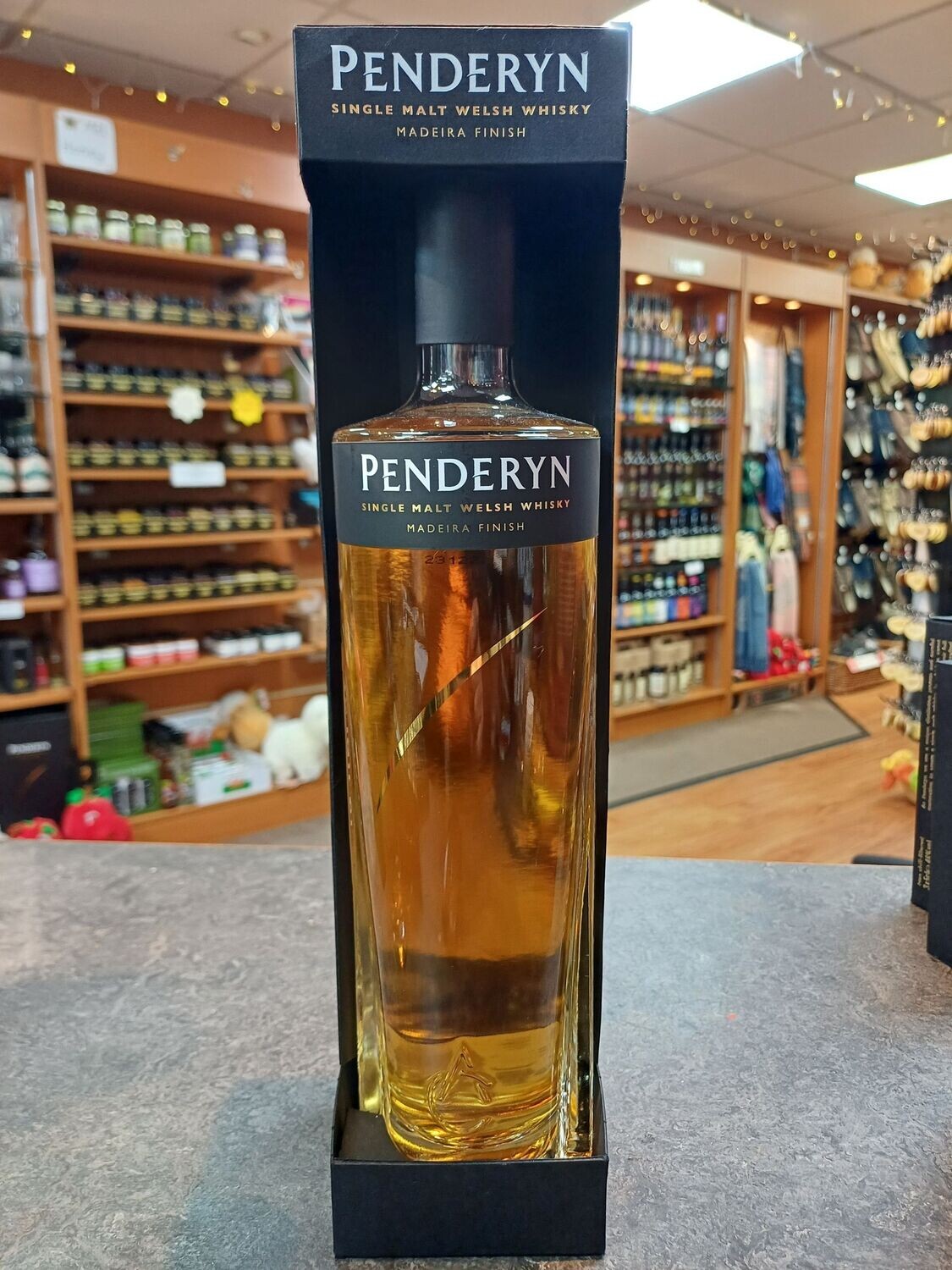 Penderyn Single Malt - Madeira Finish 70cl