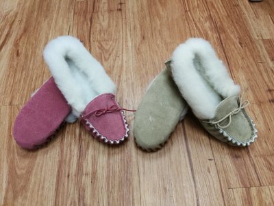 Moccasin Slippers (Wool collar, soft soles)