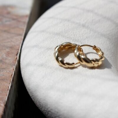 CHARLOTTE- 10k Gold Mini Dome Croissant Huggies