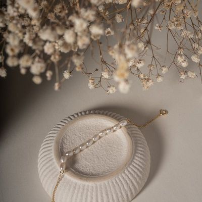 GWEN- Freshwater Pearl and Gold Vermeil Bracelet