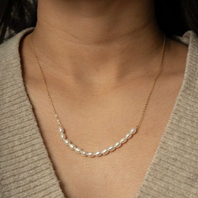 GWEN&#39;S SIS- Freshwater Pearl and Gold Vermeil Necklace