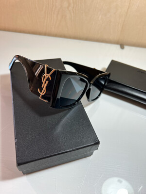 Occhiali big ysl