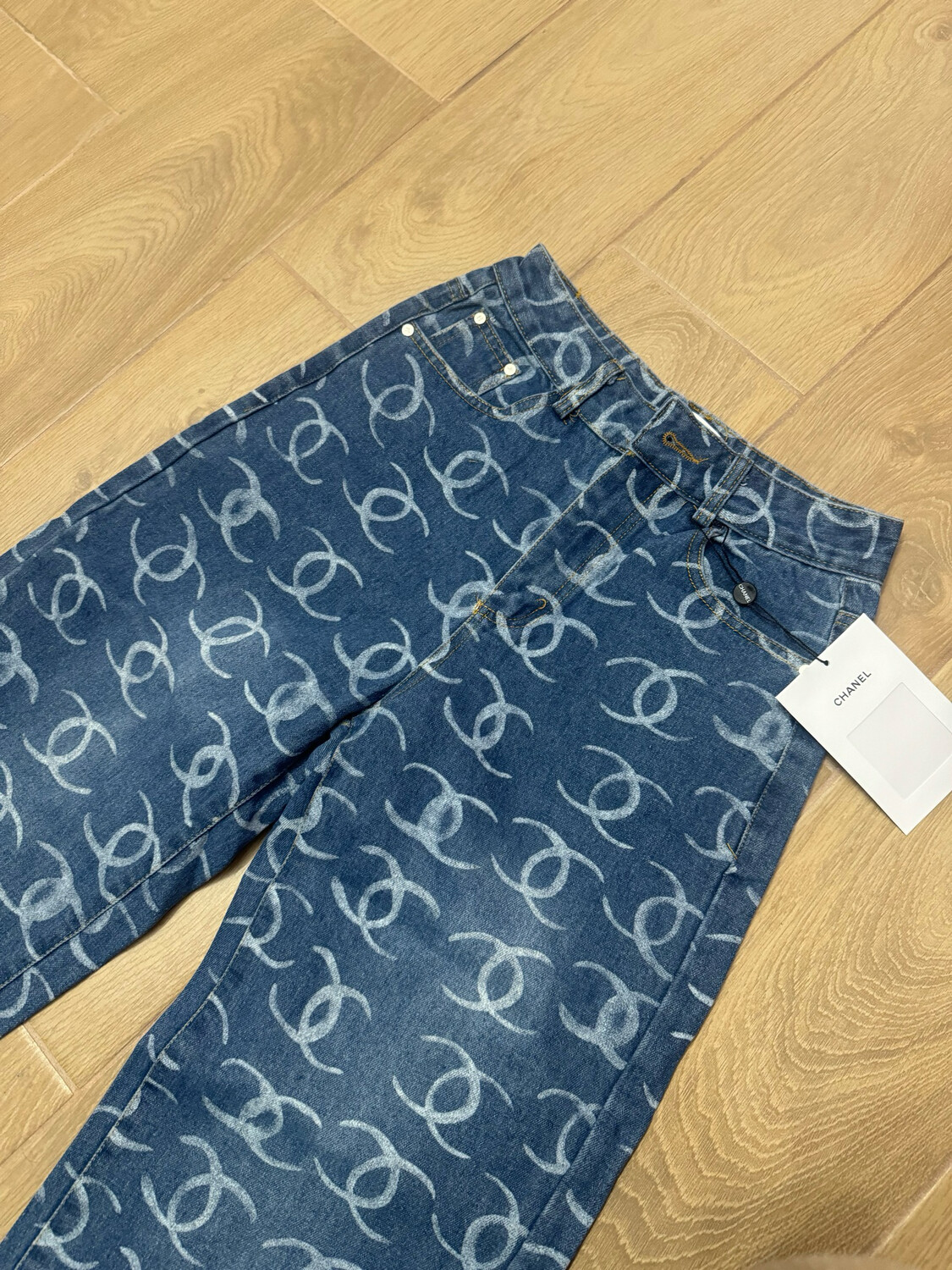 Jeans cc paillettes