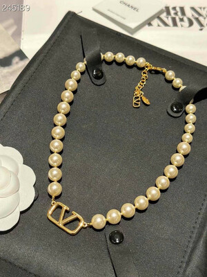 Collana V perle