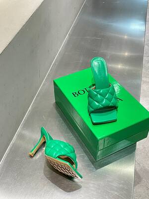 Sandalo bottega 