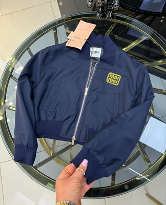 Bomber miu blu