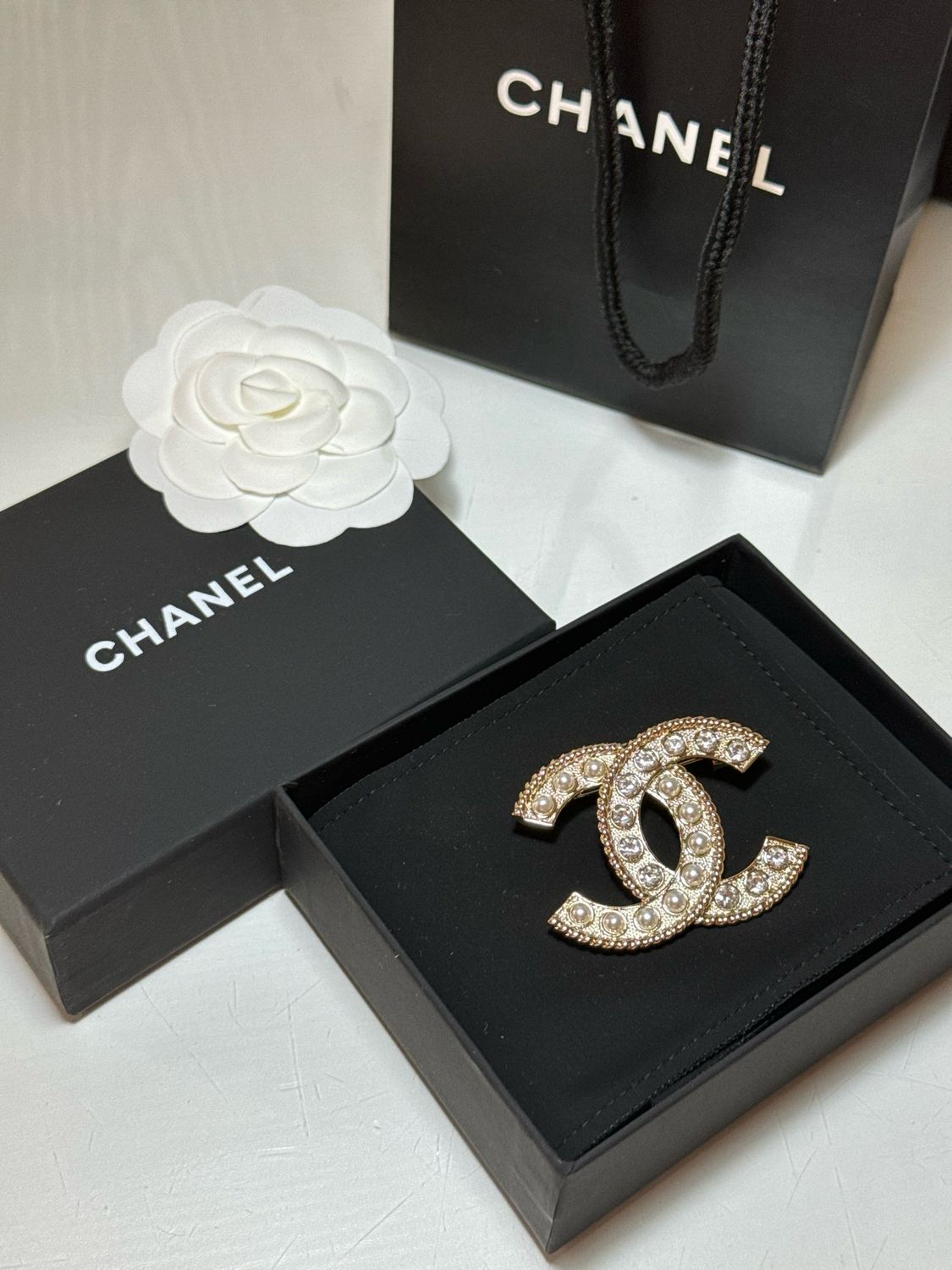 Spilla cc strass perle