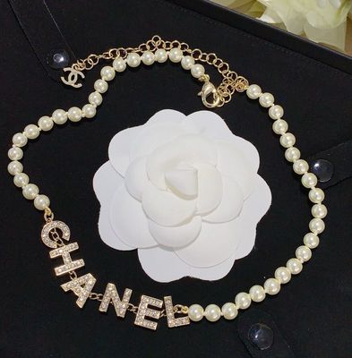 Collana scritta stampato
