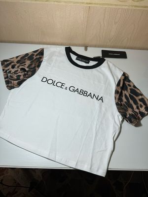 T-shirt crop dolce animalier