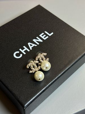 Orecchini cc perle mini oro