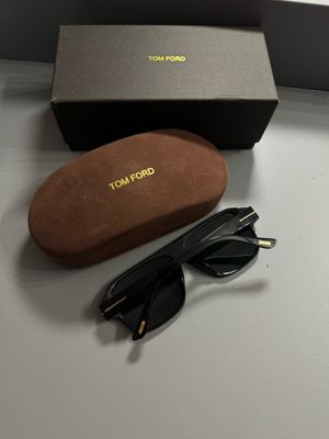 Occhiali Tom