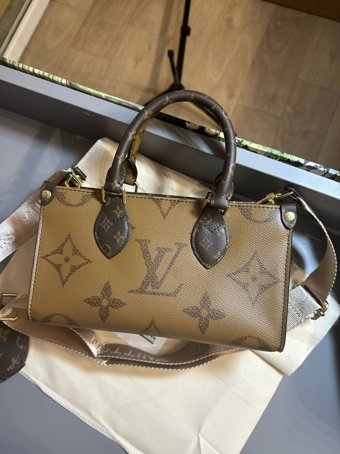 Borsa rettangolare Lv 