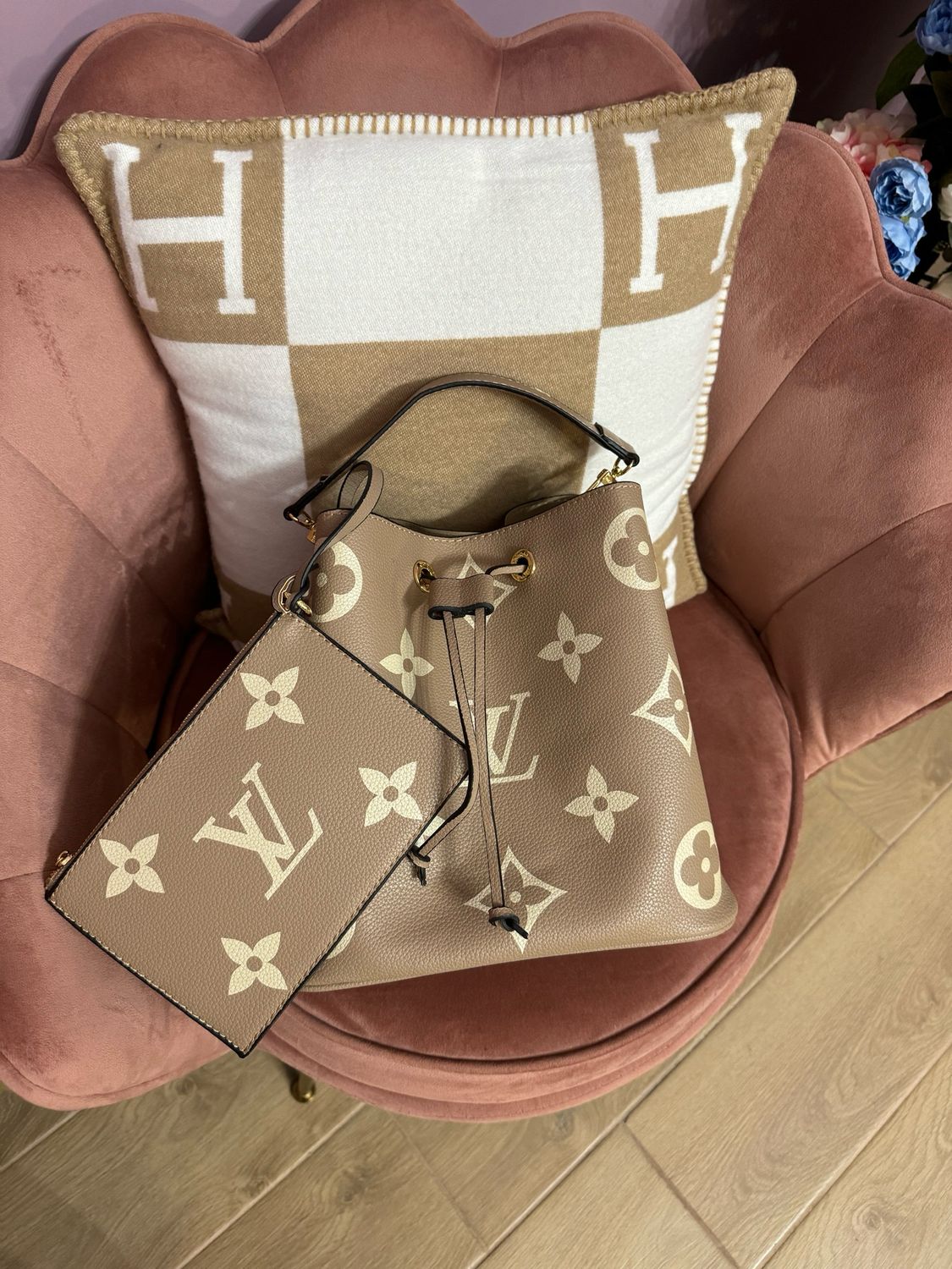 Borsa secchiello Lv 