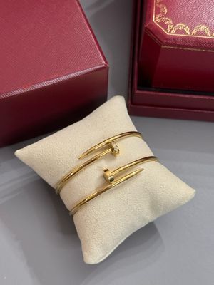 Bracciale chiodo