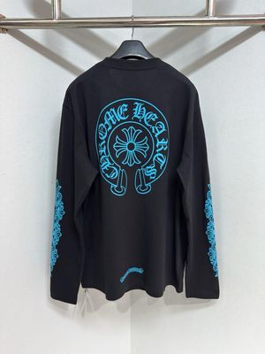 Maglia nera e blu