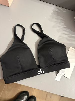 Top bralette alo