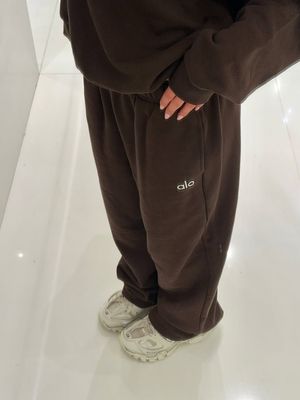 Pantatuta zampa larga alo