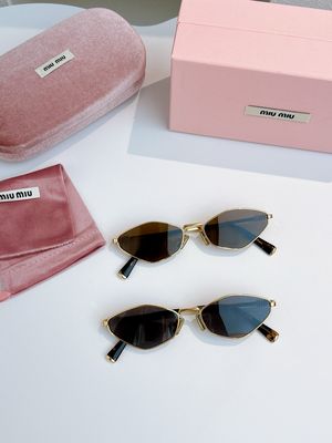 Occhiali Miu esagonali 