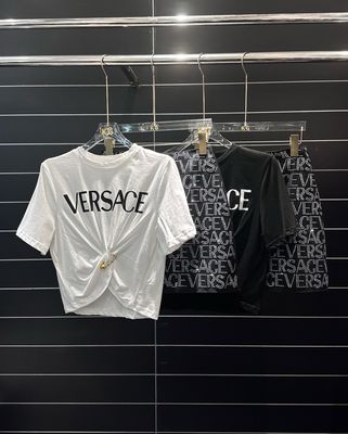 Set gonna e t-shirt Versace