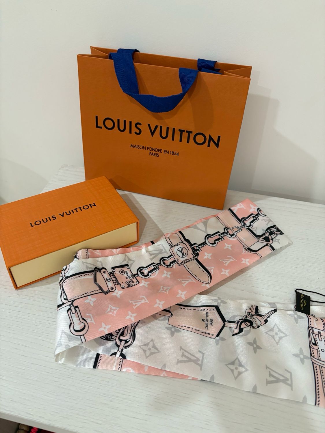 Foulard più box 