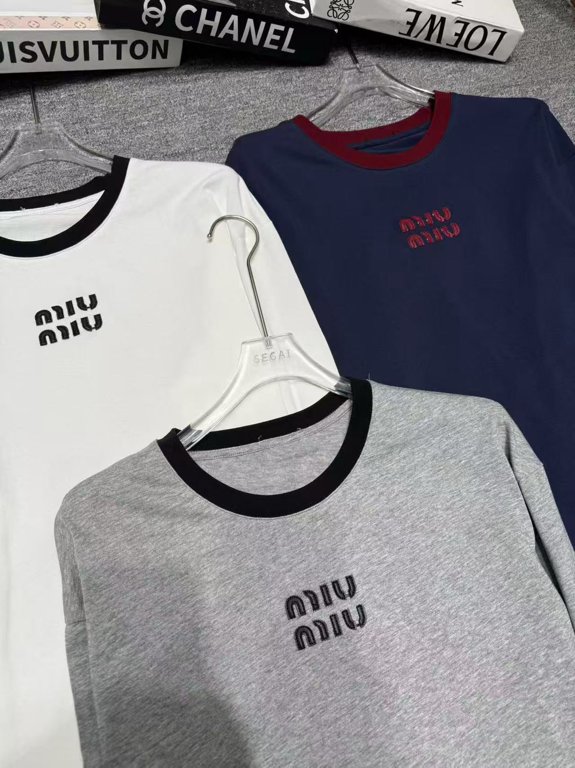Longsleeve Miu 