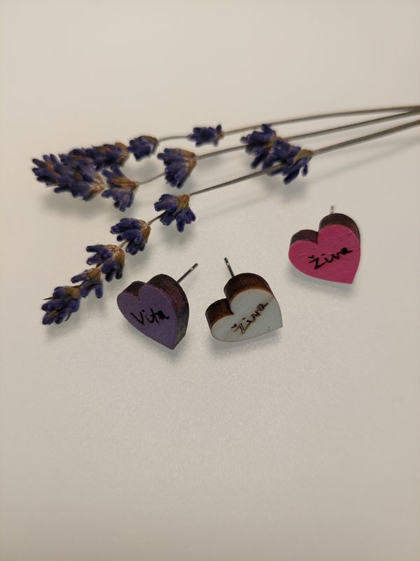 leseni srčki z imenom