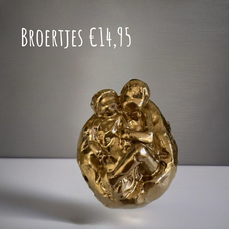 Beeldje broertjes