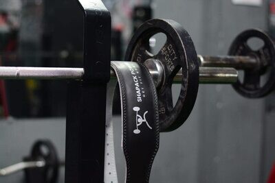 SHAPACK POWER Cinturón de levantamiento de pesas de gimnasio para hombres y mujeres