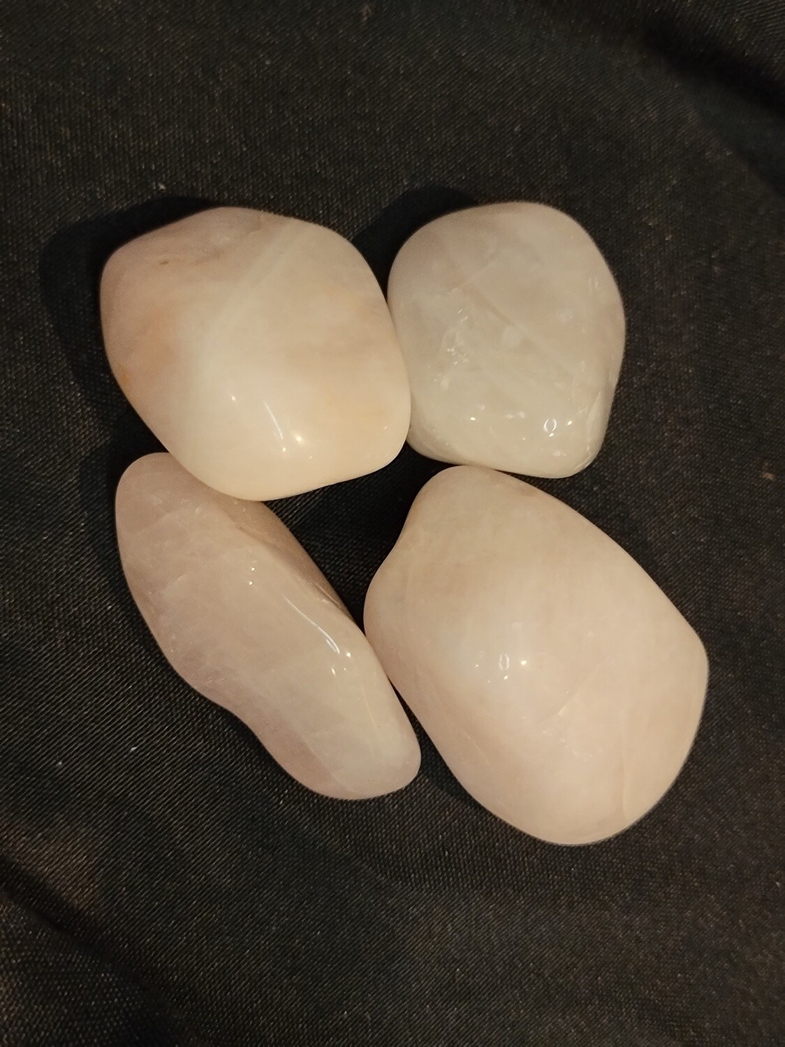 ROSE QUARTZ TUMBLED GEMSTONES / 20-60MM / 2PK