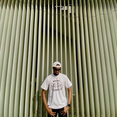 REEO BYL WHITE LOGO TEE