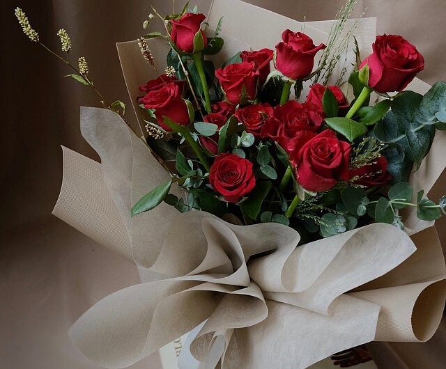 ROSALINE RED ROSE