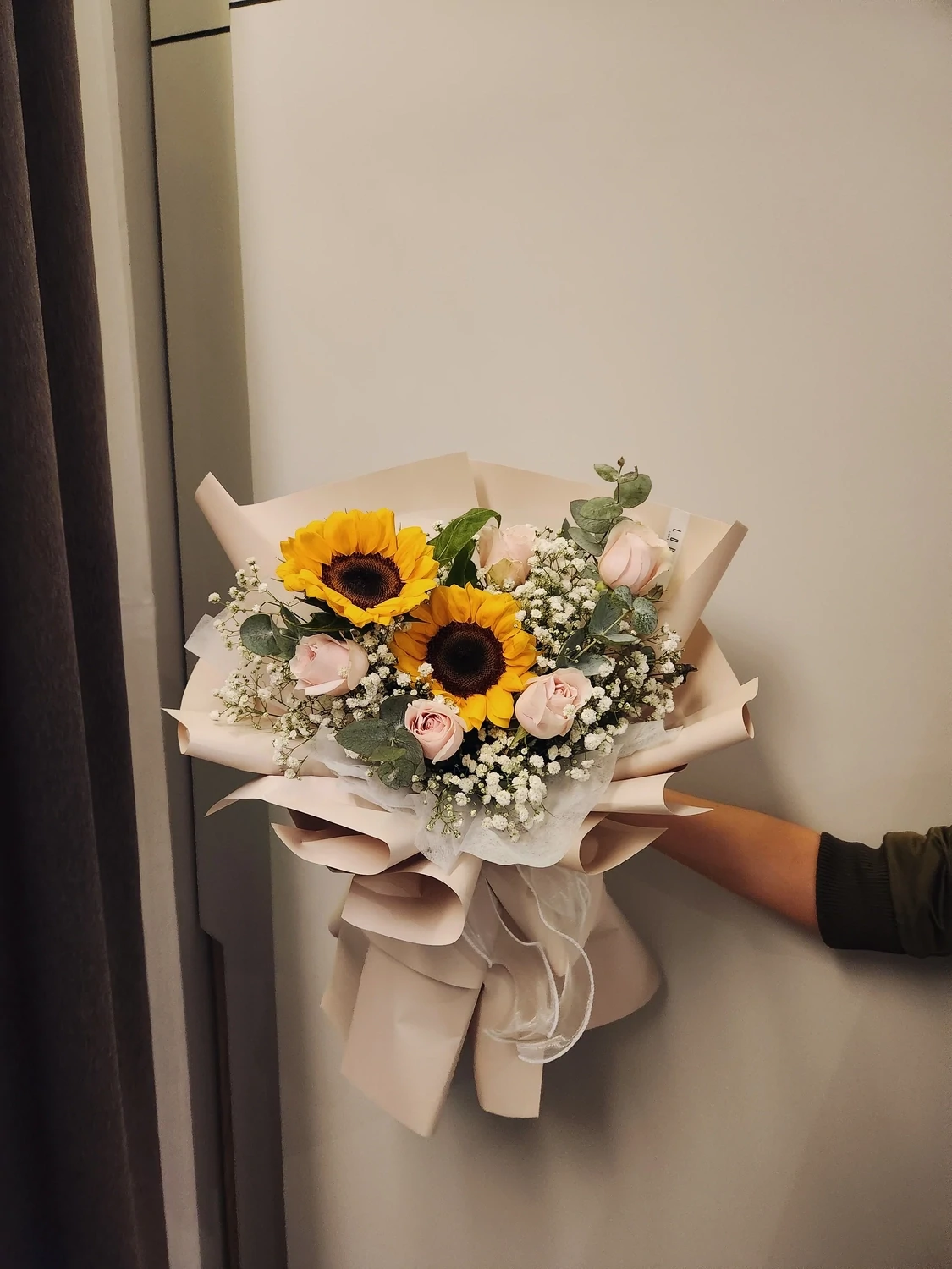 LORAINE SUNFLOWER BOUQUET