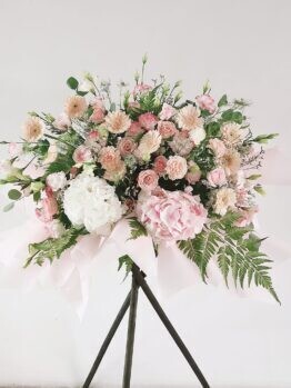 BLOOMY FLOWER STAND